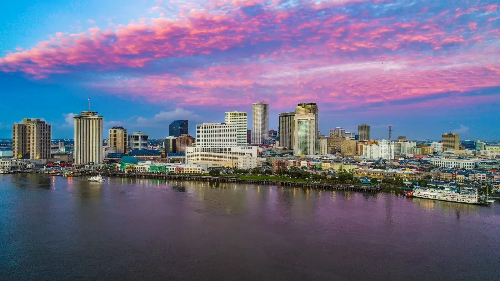 New Orleans Charter Bus | New Orleans Bus Rental | Rent-A-Bus USA