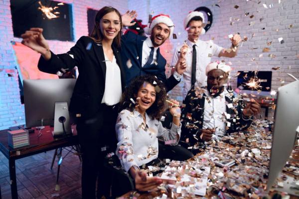 4 Simple Tips to Organize your Next Epic Corporate Holiday Party
